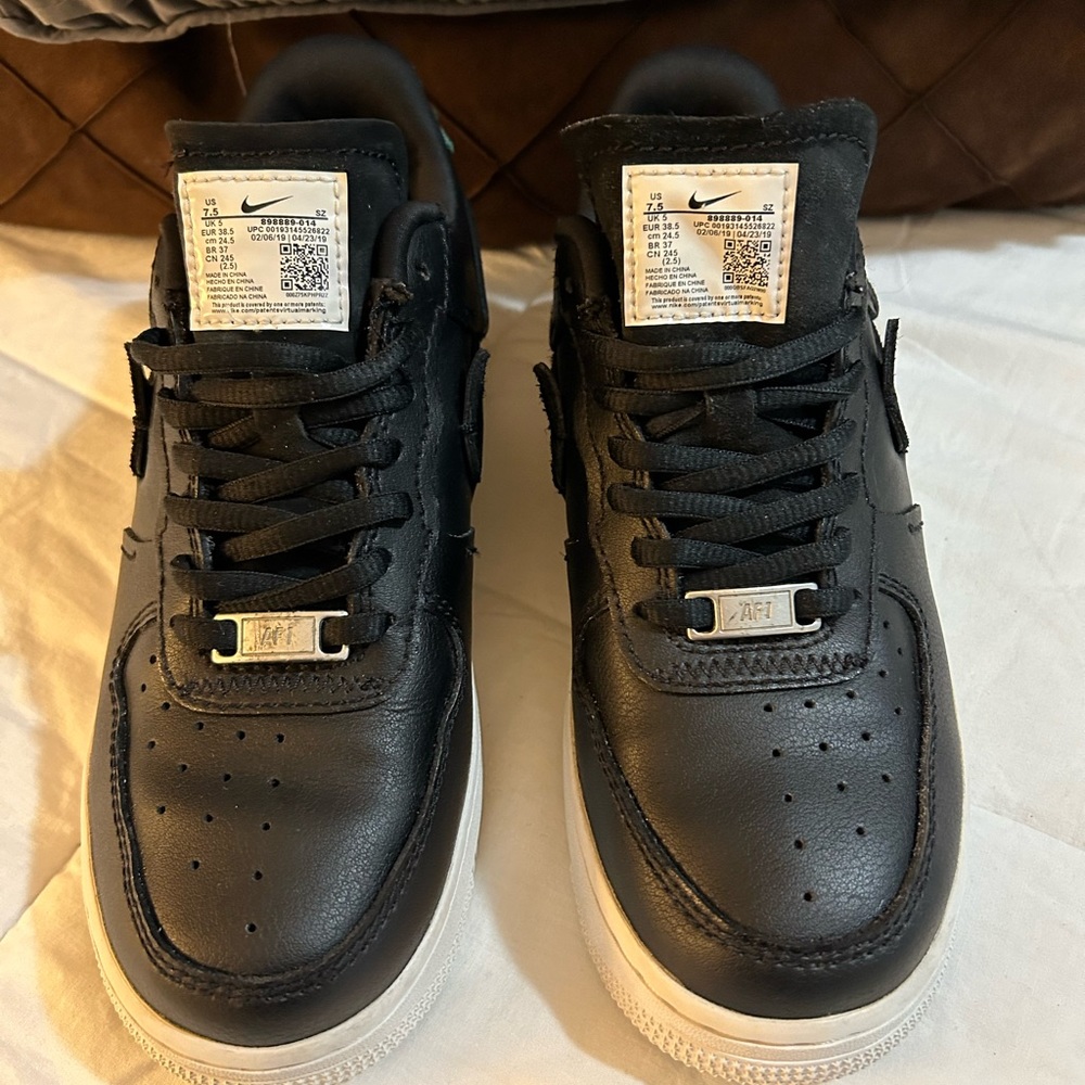 NIke Air Force 1 Low Vandalised inside out black.